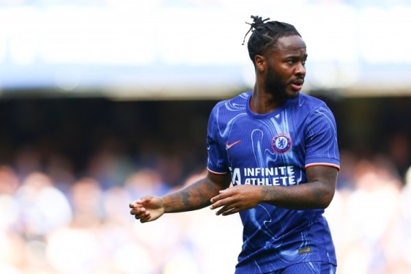 Ảnh: Bayern gần như đã ký Sterling trước khi đóng cửa sổ, nhưng người chơi không muốn đến, và cuối c