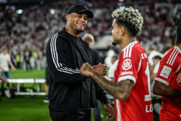 Bayern đã thắng 10 trận trong 10 trận mùa này, ghi 38 bàn thắng và để thủng lưới 8 bàn thắng