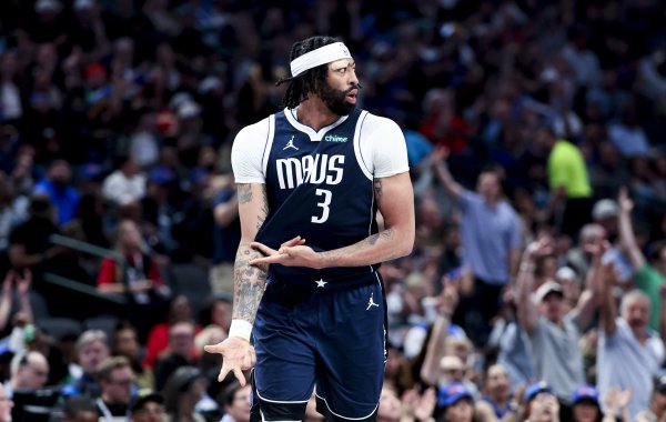 Kidd: Davis và Flag sẽ chỉ chơi trong nửa đầu ngày hôm nay, Irving & Gafford và 5 người khác vắng mặt