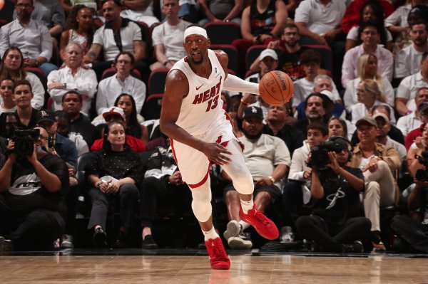 Adebayo: Tôi hy vọng có thể chơi bóng rổ tốc độ cao trong suốt mùa giải và biến điều này thành một nét đặc trưng của đội chúng tôi