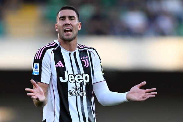 Tutu: Vlahovic có thể gia hạn hợp đồng với Juventus sau khi Spalletti nhậm chức, David có thể rời độ