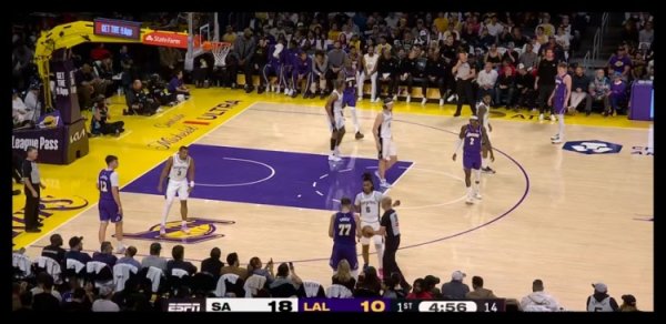 Chọn Lakers để trở lại? Sohan& Olynyk có trận ra mắt mùa giải trước Lakers