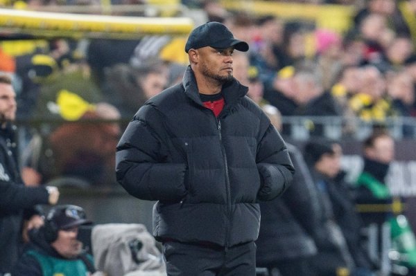 Chuỗi 9 trận toàn thắng của Bundesliga đã chấm dứt ở mùa giải mới, Bayern bỏ lỡ cơ hội san bằng chuỗ